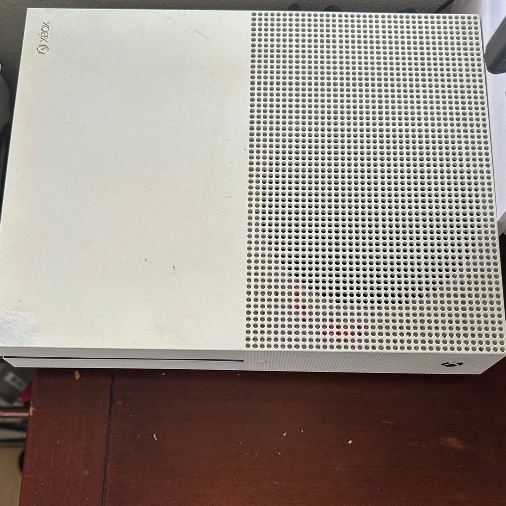 Xbox Gaming Console - Sleek White Design